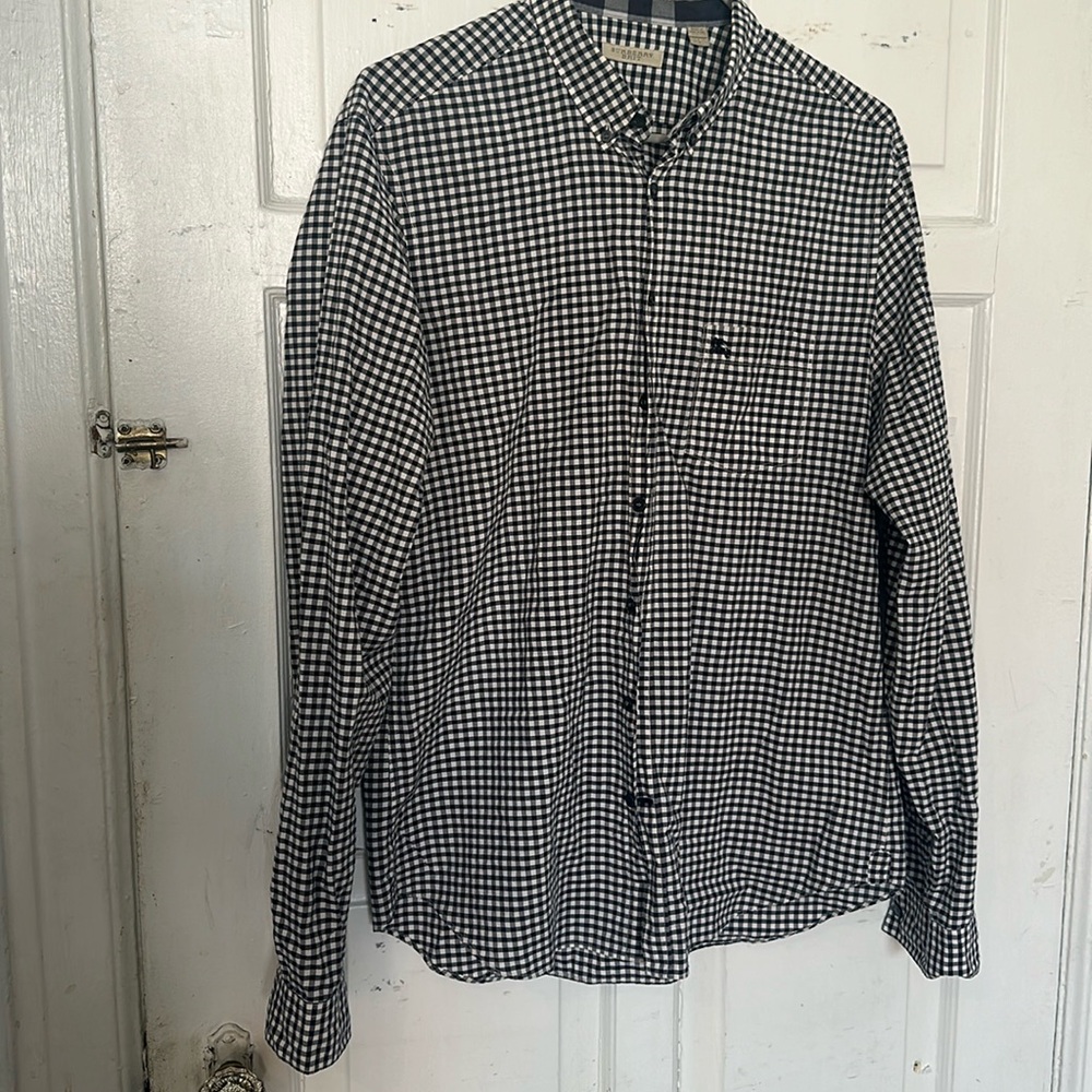 Shirt size L